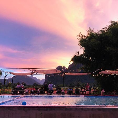 Jungle Paradise Vangvieng - Bungalows ヴァンヴィエン エクステリア 写真