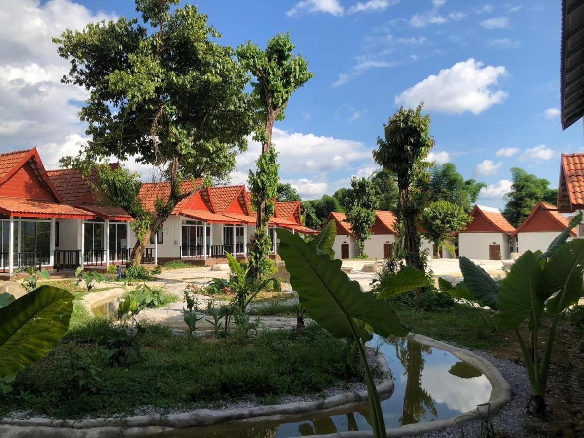Jungle Paradise Vangvieng - Bungalows ヴァンヴィエン エクステリア 写真