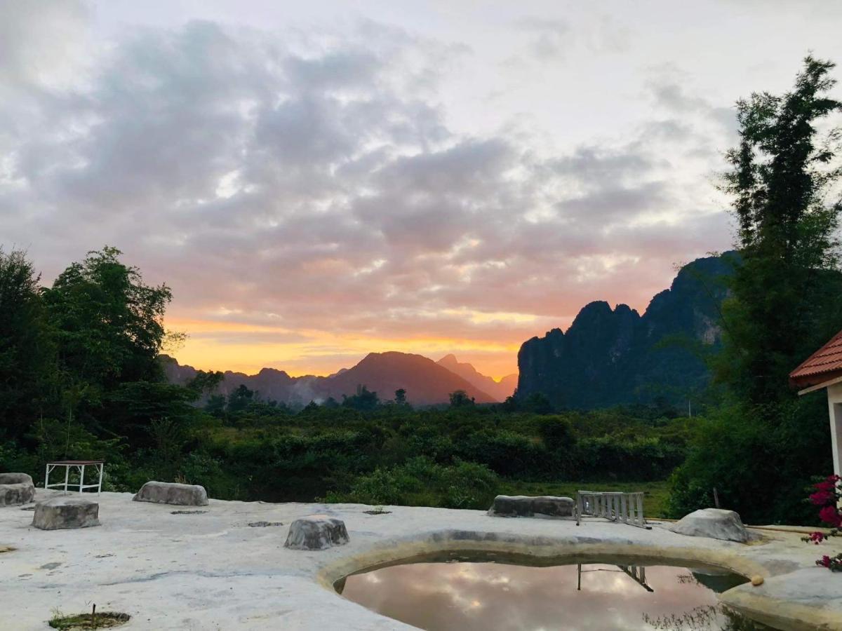 Jungle Paradise Vangvieng - Bungalows ヴァンヴィエン エクステリア 写真
